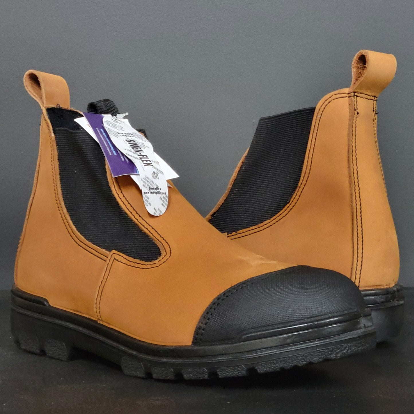 Bucks Raider Slip-on CSA Steel toe