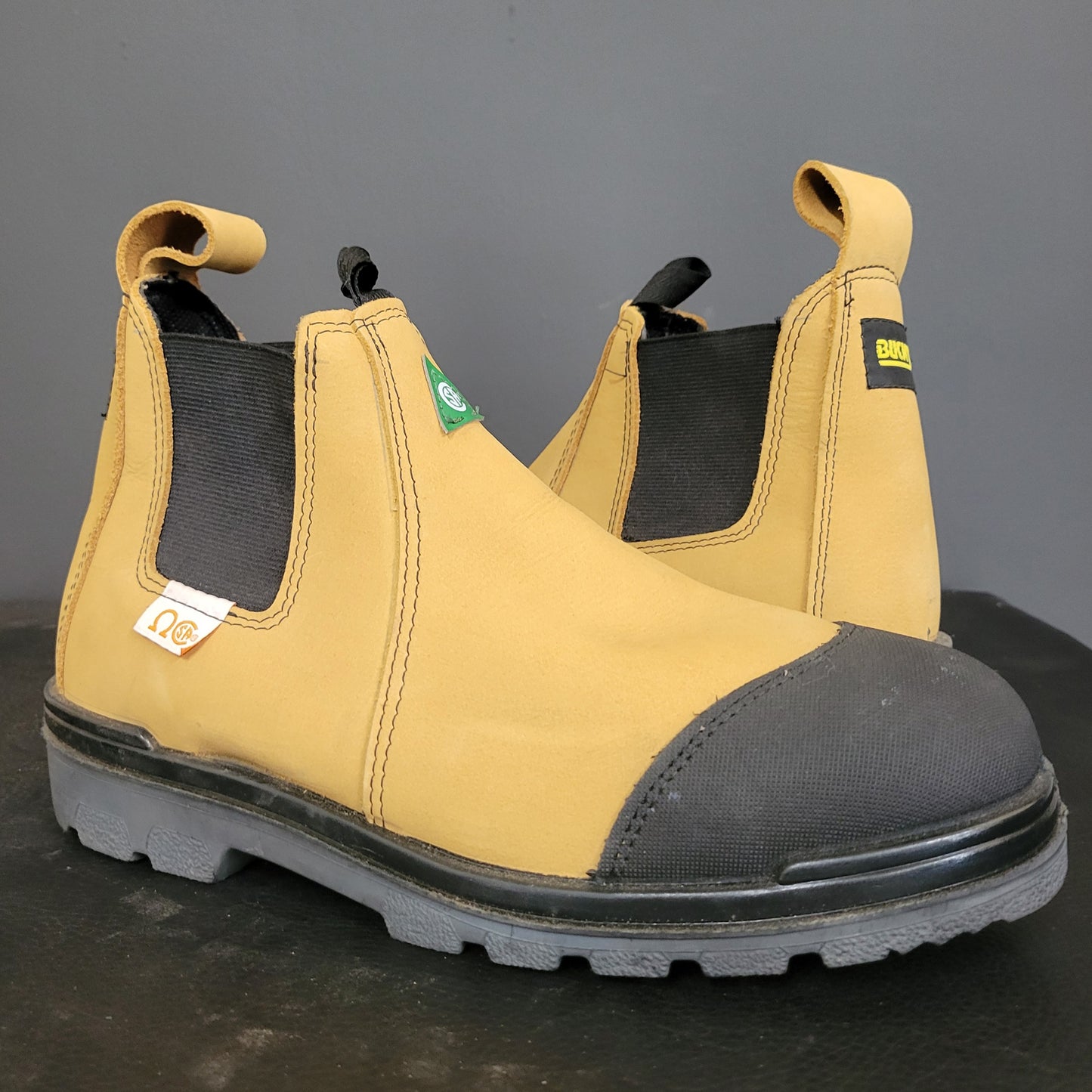 Bucks Rival Slip-On CSA Steel toe (Seconds)