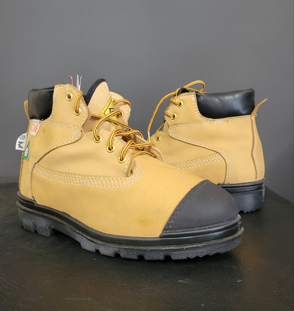 Bucks Tracker Flexguards - Lace-up CSA Steel-toe Work Boot (Seconds)