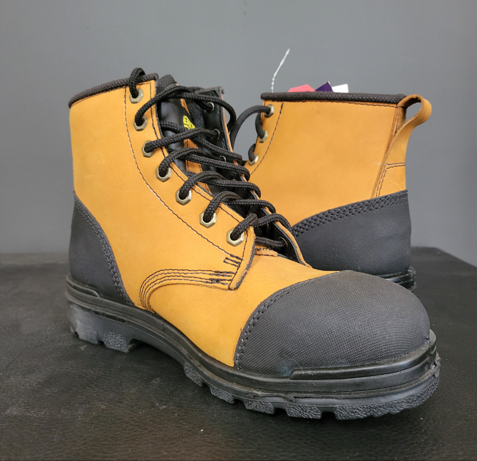 Bucks Puritan - Lace-up CSA Steel-toe Work Boot (Seconds)