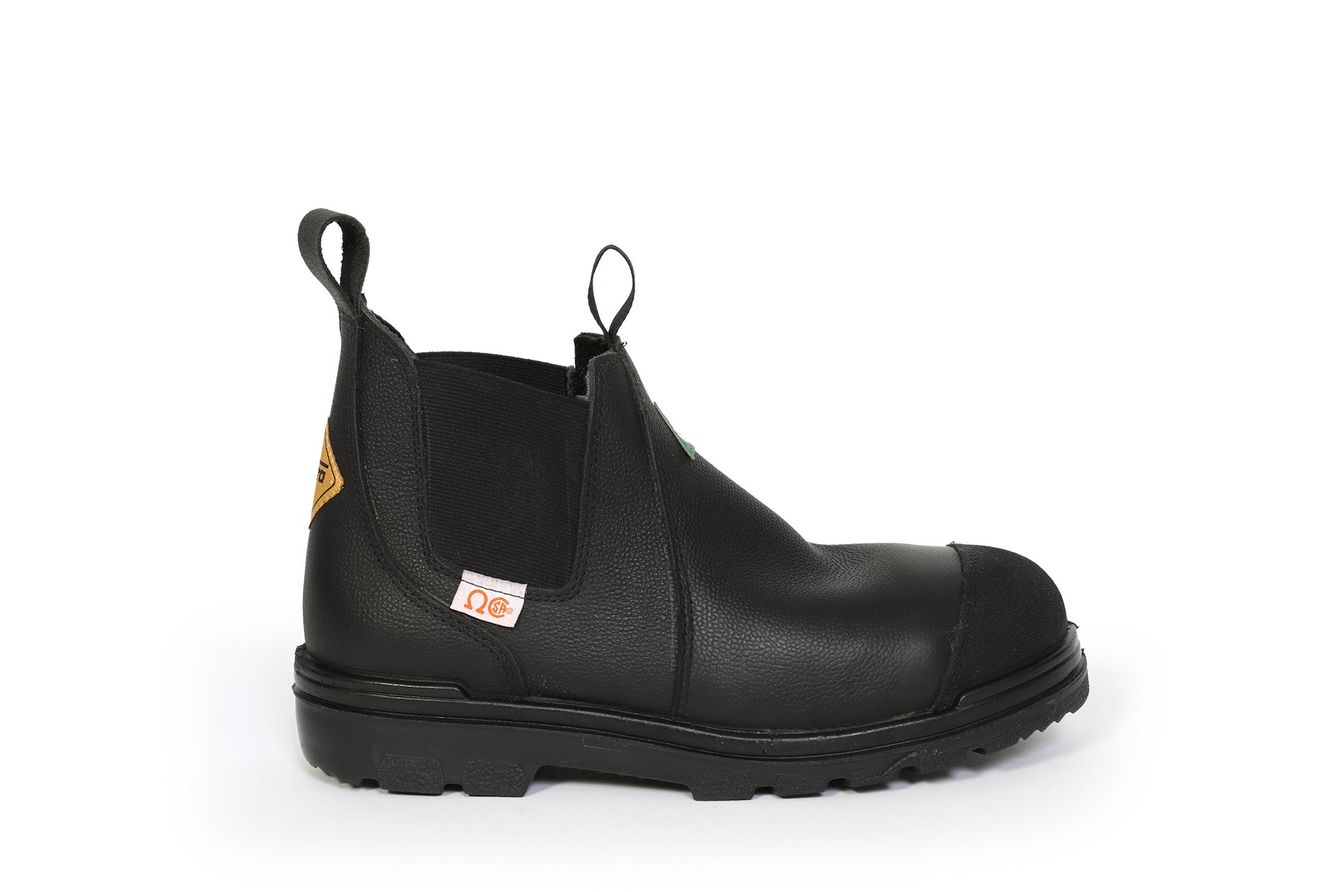 Boots with steel outlet toe on outside